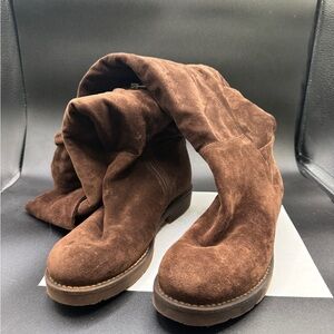 Elegant Brown Suede Half Zip Boots